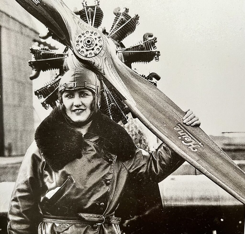 Maryse Bastié, une aviatrice qui a collectionné les records.